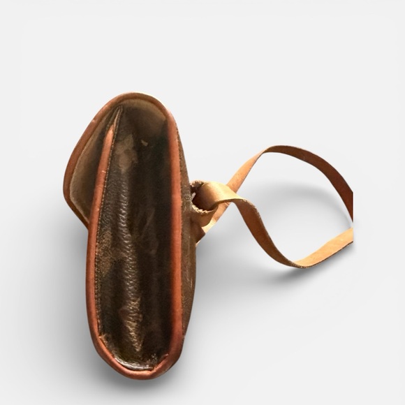 Louis Vuitton LV Shoulder Bag Pochette Florentine Brown Monogram - Picture 9 of 13